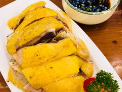 -侬佳蒸菜馆(听潮店)