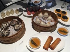 蟹粉小笼包-绿波廊(豫园店)