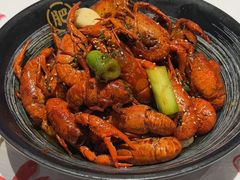 -肥肥虾庄·金牌油焖大虾(杨园滨江时代walk店)