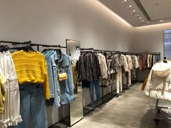 -URBAN REVIVO(西安Momopark店)