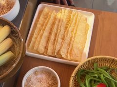 -巴奴毛肚火锅(二七万达店)