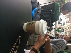 星巴克(武康路店)-星巴克(武康路店)