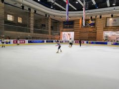 -冠军冰场(环球中心店)