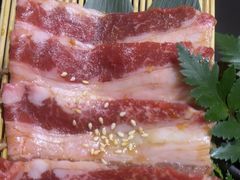 -山川小町·极番烧肉(新地假日广场店)