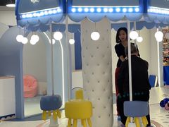 -蓝鲸奇亲子游泳俱乐部