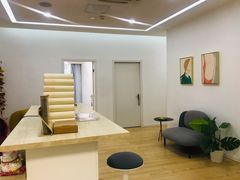 -至艾推拿院·三伏灸(昆城广场店)