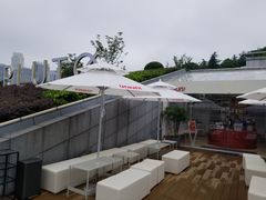 -UNI UNI(环亚凯瑟琳店)