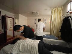 -坤济堂盲人推拿按摩