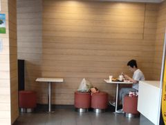 -麦当劳(乳山路店)