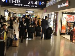 -关西国际机场直营免税店