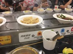 -咕叽咕叽自助烤肉小火锅(茂业清扬店)