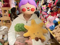 -义乌小商品批发市场(中国小商品城·篁园服装市场店)
