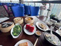 -粤海酒店-旋转餐厅