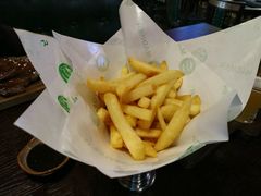 -马迭尔德式西餐精酿啤酒屋(中央大街店)