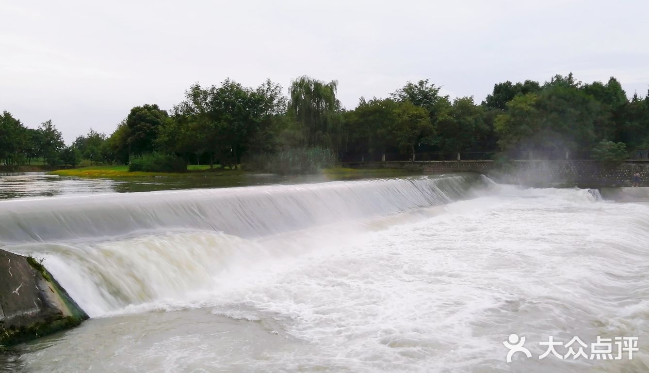 成都小众旅游地/小瀑布景区/法治湿地公园