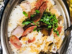 -洪氏嗨捞·广东猪肚鸡·椰子鸡火锅(西咸万象城店)