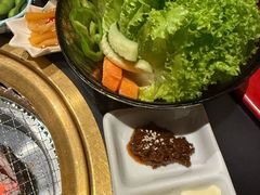 -山川小町·极番烧肉(新地假日广场店)