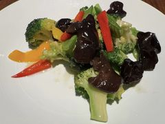 -港丽餐厅(杭大店)