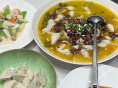 -湖畔鲁菜·二十年老字号餐厅(大明湖店)