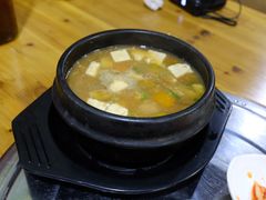 -故乡家韩国料理(丹东街店)