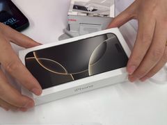 -Apple授权专营店(五彩城店)