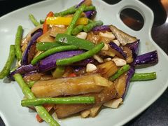 -OLD TREE老树咖啡·西餐厅(台山人工湖店)