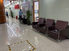 -茂菊口腔连锁(浦东南路店)