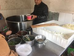 -黃牛牛肉面馆