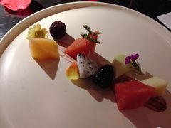 时令水果盘-wann lounge 低温慢煮牛排·清吧