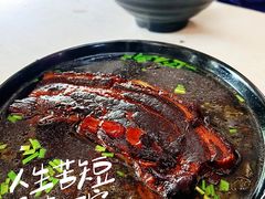 -小龙大肉面馆