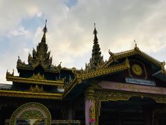 -ခြောက်ထပ်ကြီးရွှေသာလျောင်းဘုရားကြီး