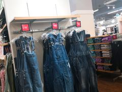 -GAP(王府井奥莱·香江小镇店)