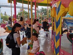 -七彩云南欢乐世界