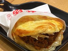 现烤脆皮肉夹馍-秦和居(大唐时代店)