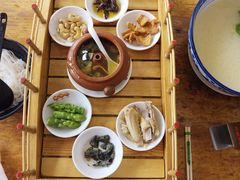 -桥香园过桥米线(国贸店)