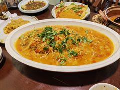 酸笋罗非鱼-紫滇源云南生态菜(丹凤街店)