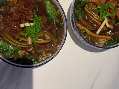 -镇南锅盖面馆(解放路店)