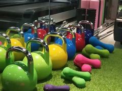 -征成健身连锁私教工作室(九公里店)