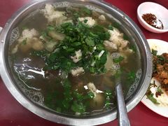-谢老五跷脚牛肉·非遗传承店