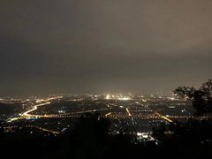 -鬼笑石后山停车场
