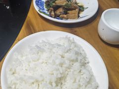 -山城家常菜铁锅炖鱼