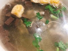-苓记南京鸭血粉丝.皮肚面(县东巷店)