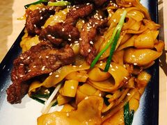 干炒牛河-避风塘(百联东郊店)