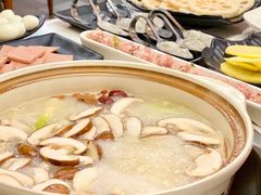 -土连锅·现熬养生汤锅(梁家巷店)