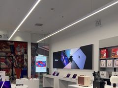 -Apple授权专营店(五彩城店)