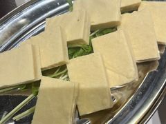 -王奋斗贵州酸汤牛肉火锅