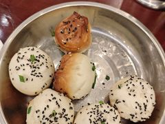 特色生煎-三两春(浦三路店)