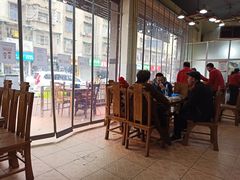 大堂-佘记全家福芋儿鸡(向阳街总店)