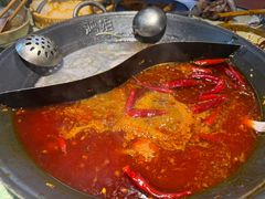 -鸿姐老火锅(静安店)