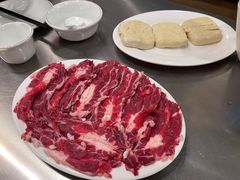 手切本地肥牛-胡须佬鸡煲四季火锅店(石厦西村直营店)
